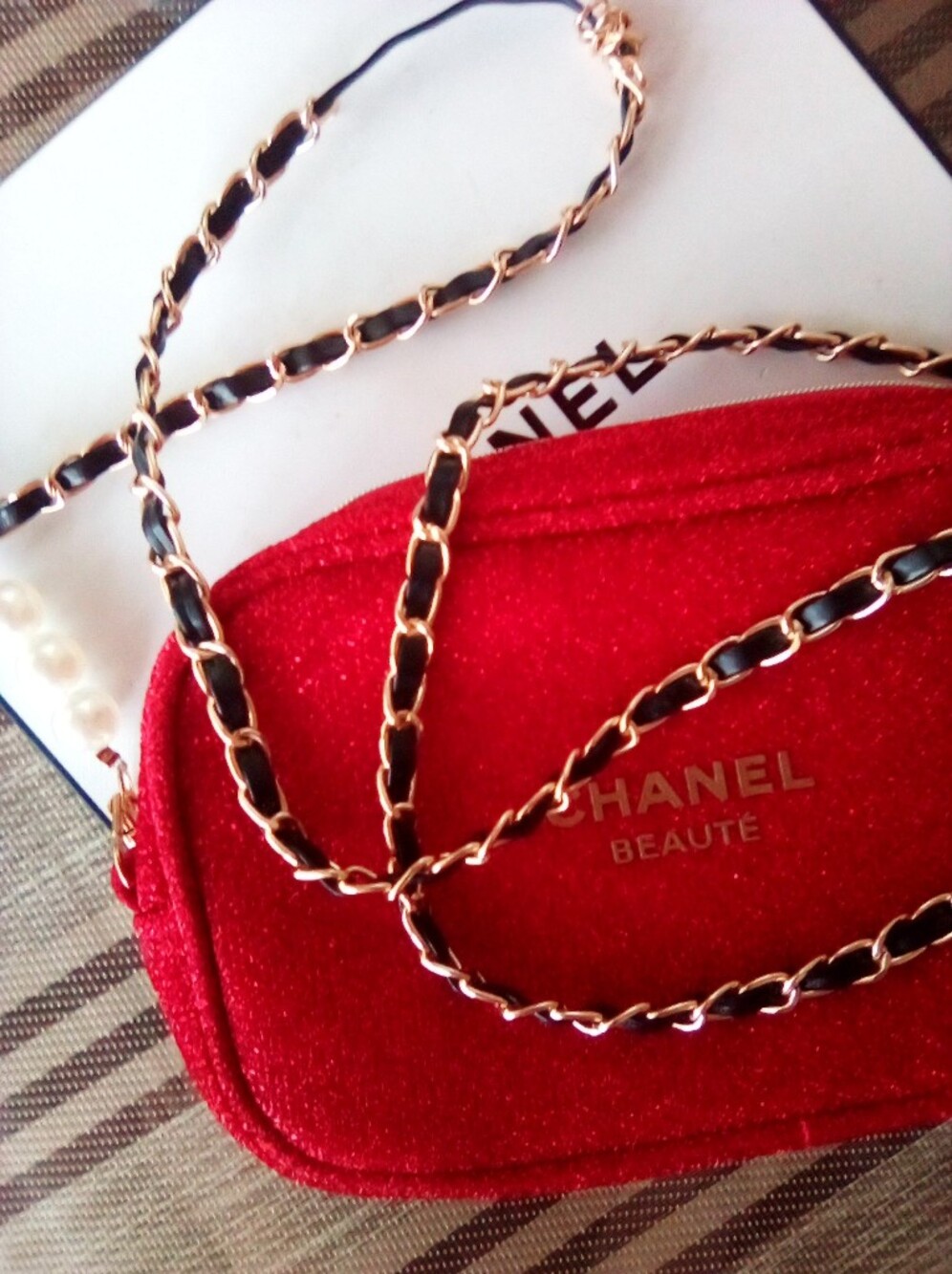 Chanel Red Velvet Pearl Chain Crossbody Bag Cosmetic Bag